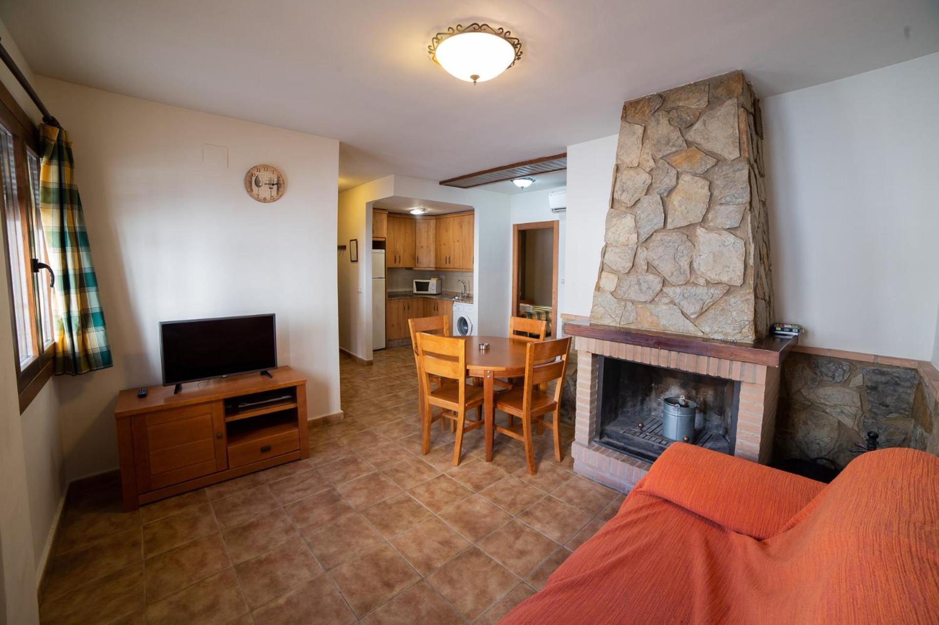 Apartamentos Berrocal Alcala del Jucar Ngoại thất bức ảnh