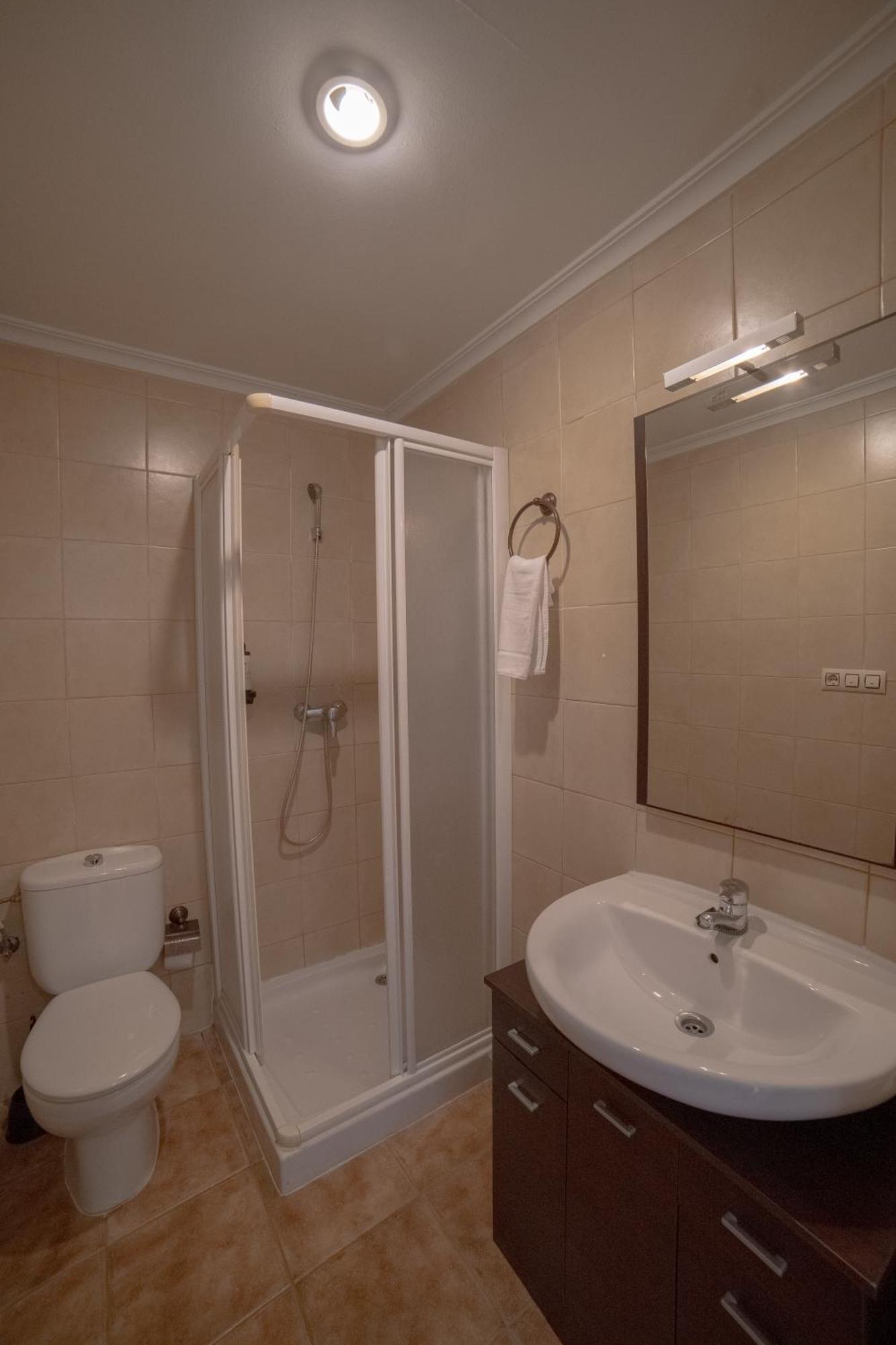 Apartamentos Berrocal Alcala del Jucar Ngoại thất bức ảnh